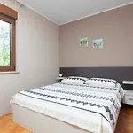 Apartament For Families With Children Banjole, - 2258
