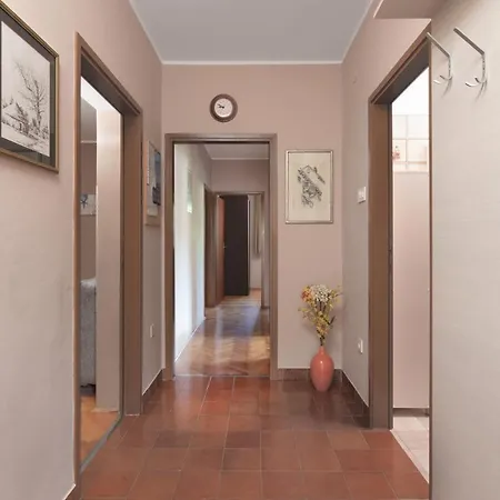 For Families With Children Banjole, - 2258 Apartamento