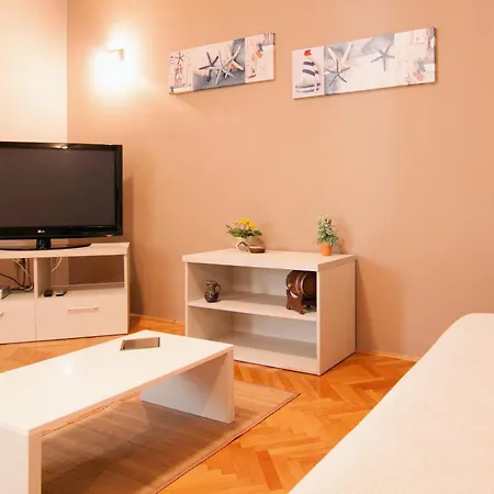 For Families With Children Banjole, - 2258 *