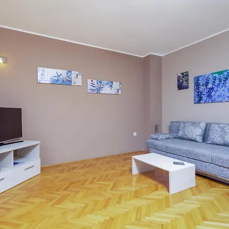 For Families With Children Banjole, - 2258 Apartman