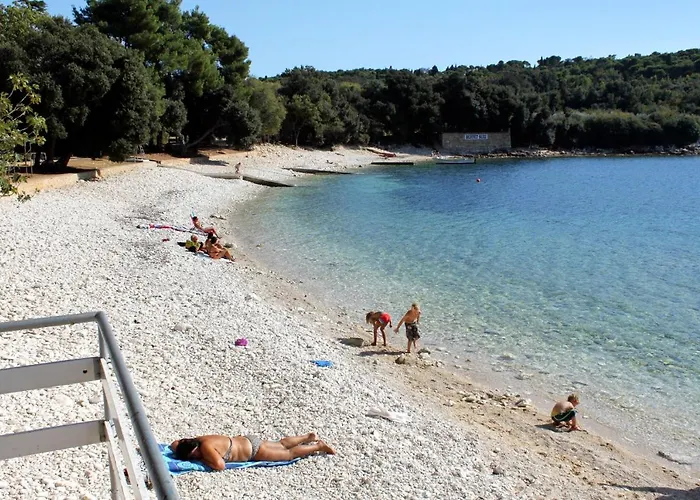 Lejlighed For Families With Children Banjole, - 2258 *