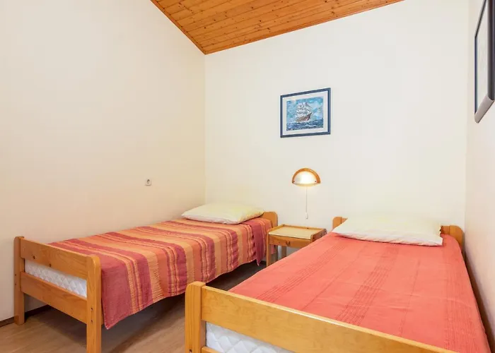 For Families With Children Banjole, - 2258 Lejlighed