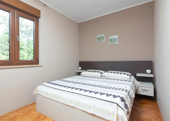 Lejlighed For Families With Children Banjole, - 2258