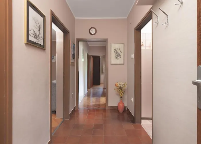 For Families With Children Banjole, - 2258 Lejlighed